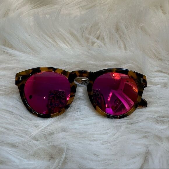 Illesteva Leonard Sunglasses main image 7